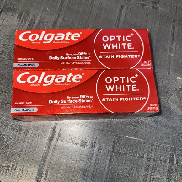 2 pk - Colgate Optic White Stain Fighter Toothpaste, Clean Mint Paste, 4.2 Oz - Picture 1 of 3